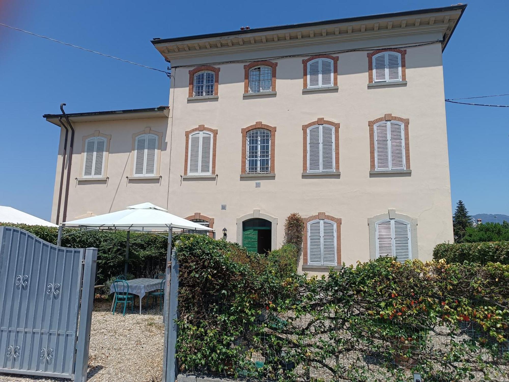 Casa Garibaldi Villa Lucca Exteriör bild